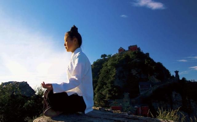 微信|武当山的女道士,能玩微信玩手机,唯独恋爱是不被允许的