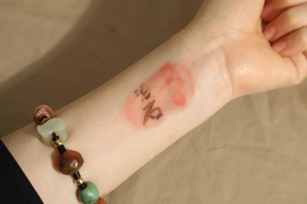 爆！50块钱的卸妆产品居然比500的好用？