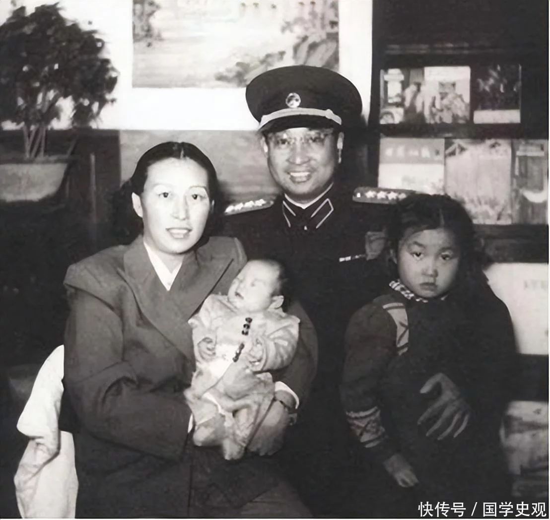 1992年，陈赓遗孀傅涯坚持要去台湾，刚落地十几辆汽车让她傻了眼 - 知乎