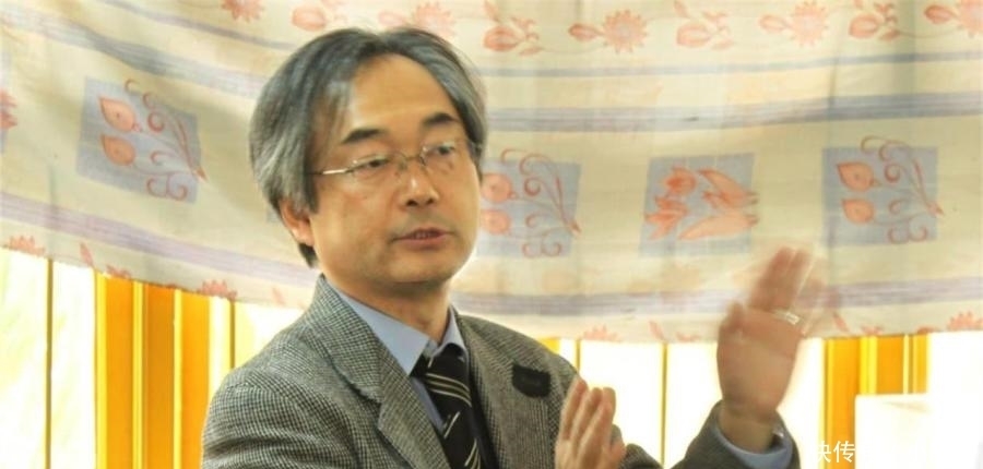 才子|清代才子在泰山刻“虫二”,日本专家研究十年,郭沫若一笑破题