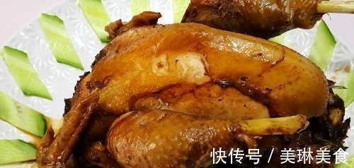 电饭锅|整只鸡往电饭锅里一丢,不加1滴水1滴油,出锅后老婆和儿子抢着吃