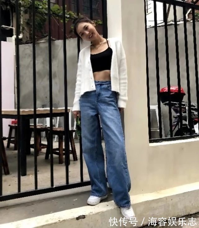 穿搭|她曾因胖被嘲全团最丑,一年后暴瘦出漫画腿,竟还没羊驼的腿粗