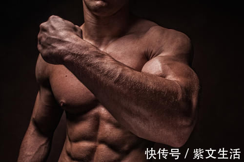 肌肉记忆|“肌肉记忆”真的存在吗?中断健身后,肌肉很难练回去!