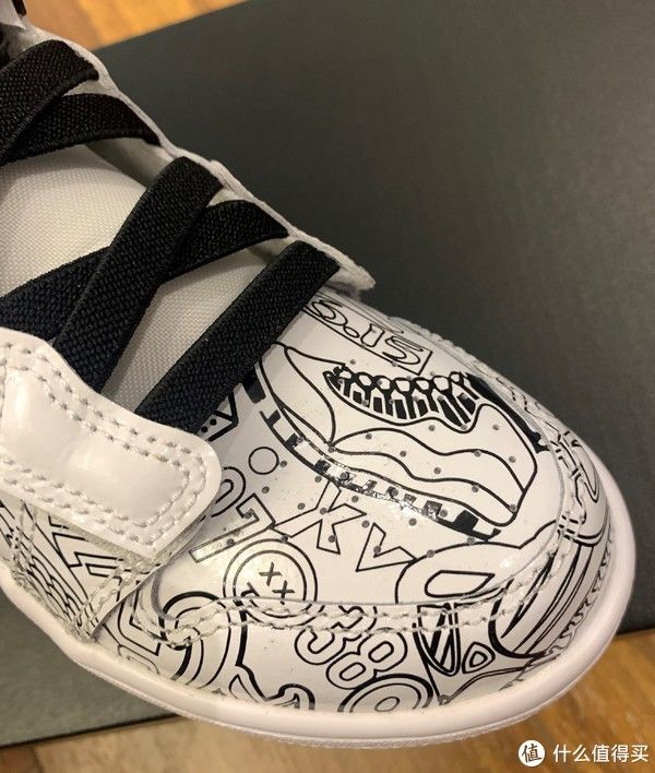 万象城|鞋狗穿搭 篇三：平台首晒·篇陆·鞋头从娃娃抓起·JORDAN 1 MID