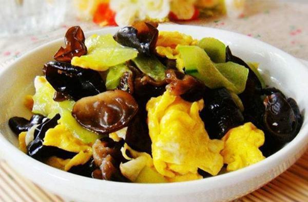 黄瓜|晚餐我爱上了吃它,连续吃了两周,宿便排空去油腻,重新瘦回S码