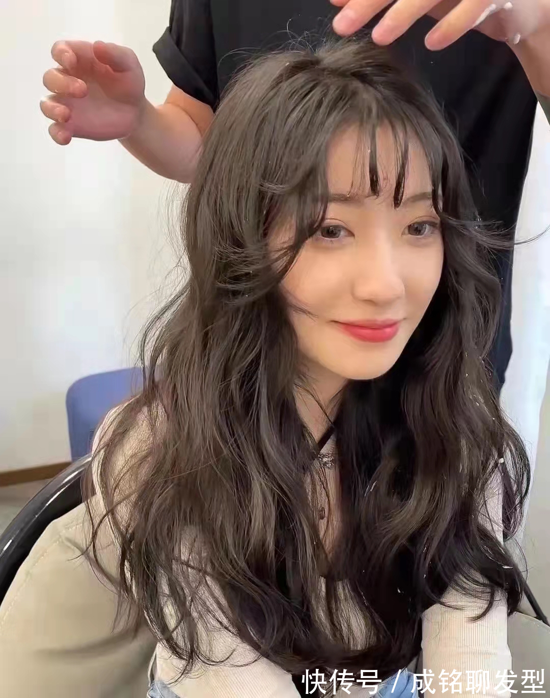 卷发 为什么烫发后总是失望?了解这4个细节,再也不担心烫发翻车了