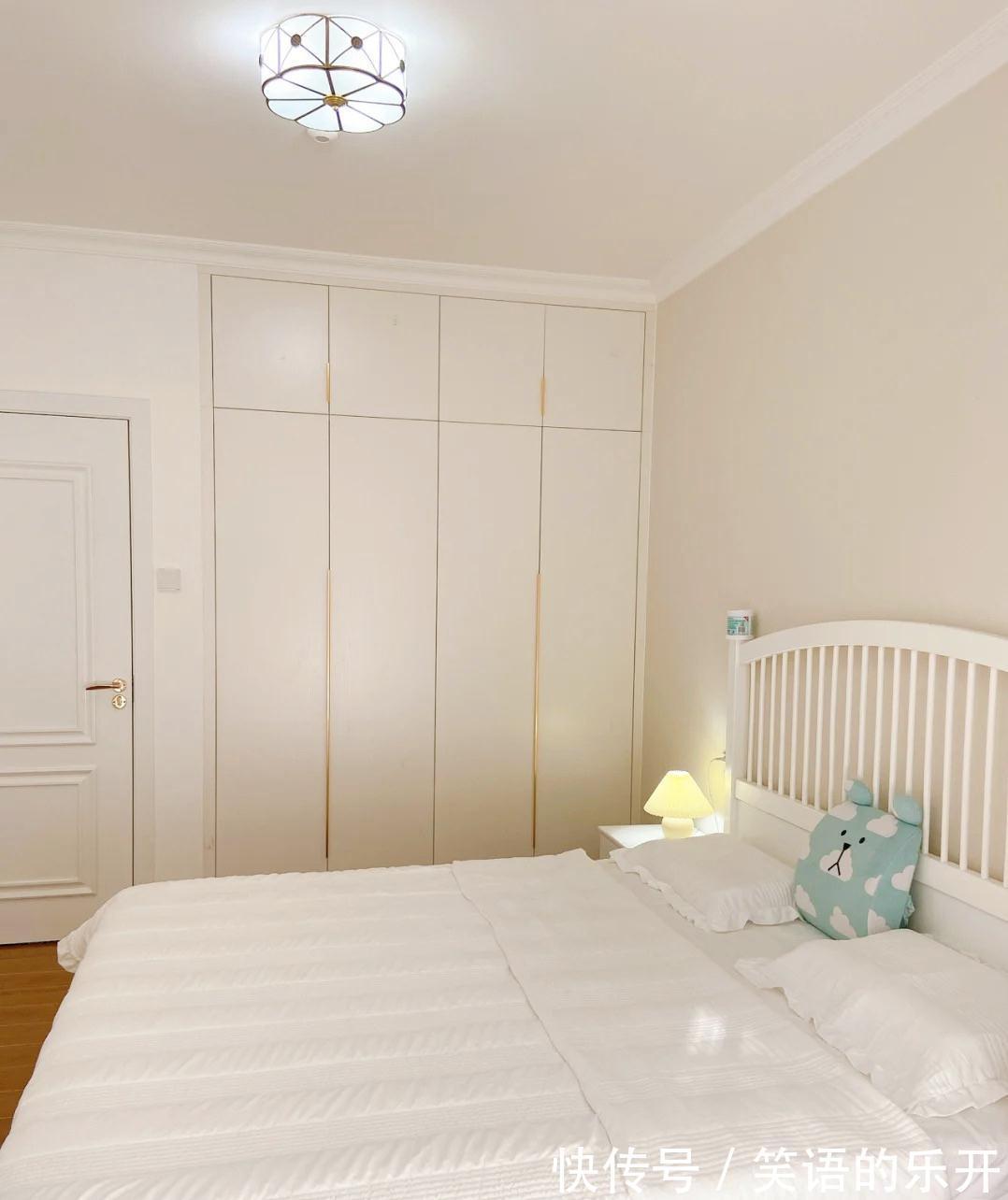 天花板|终于入住新家了,全屋不造型,天花板只做石膏线,温馨又舒适