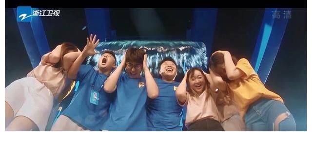 吴彤|《奔跑吧》导演姚泽添技穷,整个第九季都在学吴彤,下一季堪忧