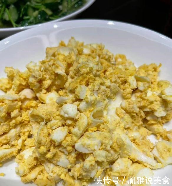 岳云鹏晒家宴，美味又接地气，引6万人点赞，网友：竟然不吃饺子