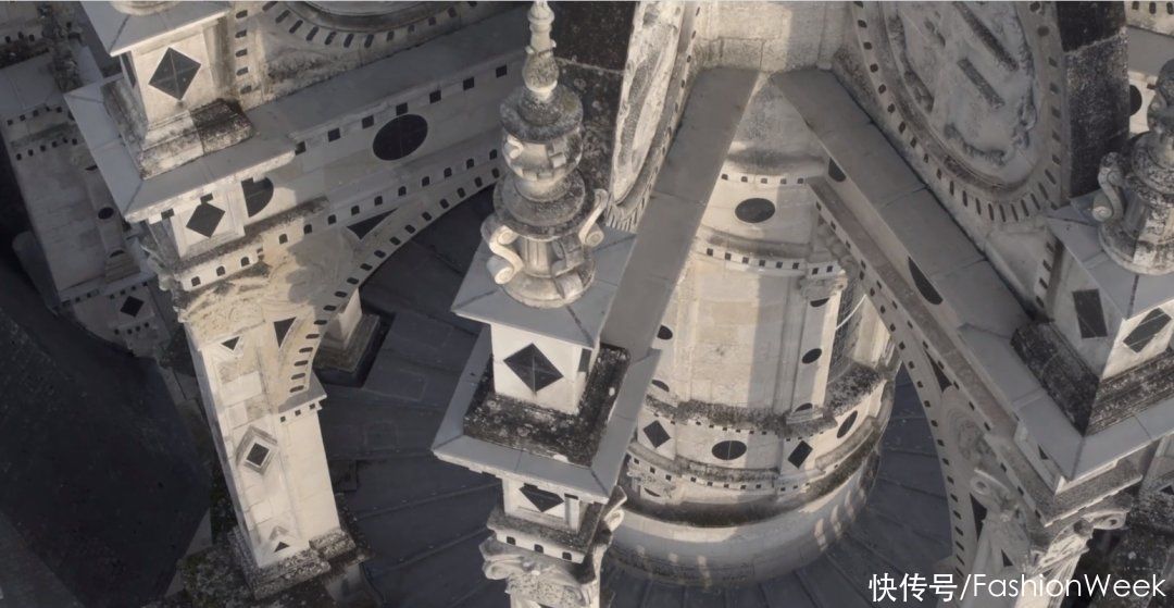 时尚|时尚圈“内卷”起来，才真是精彩