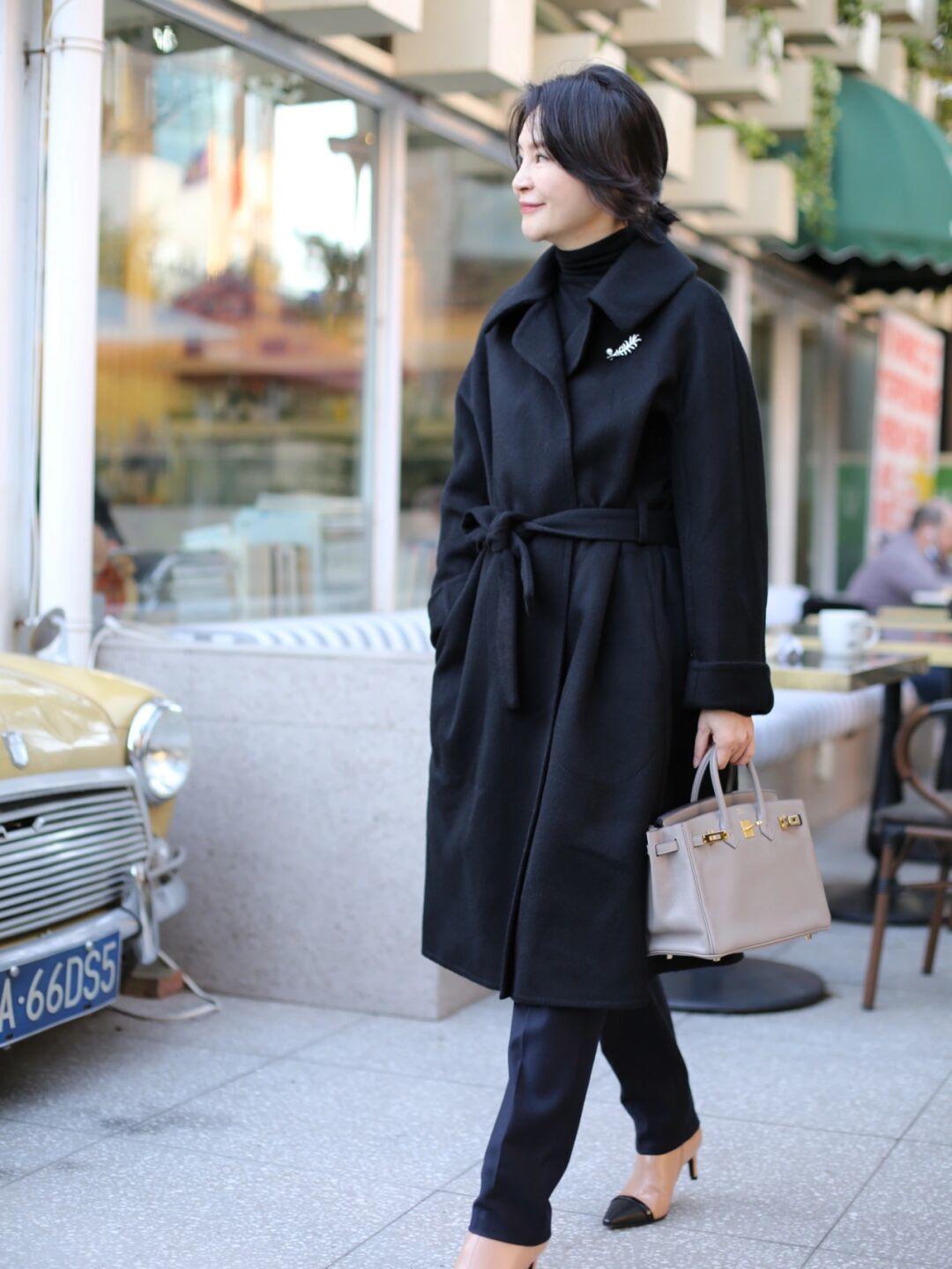 打底衫|50+女人不能错过的羊绒大衣,入冬这么搭优雅又好看,简约不挑人