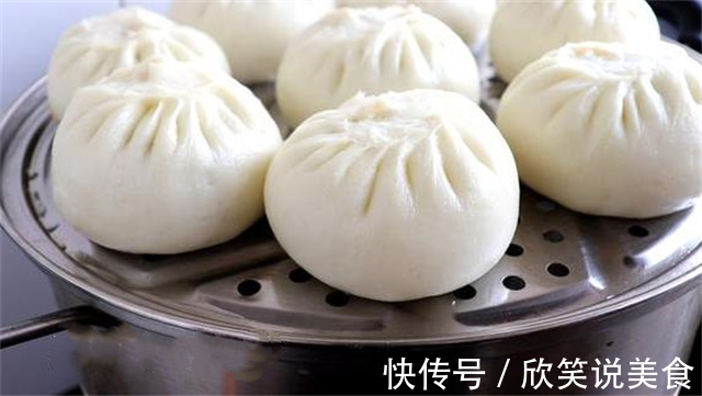 蒸包子,记住不要直接上锅蒸,诀窍全教你,包子松软好吃,不回缩