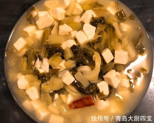 老酸菜鱼|东北这款豆腐菜,在家也能做出鲜美滋味