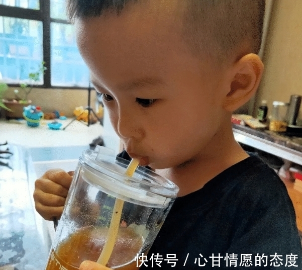 饭点|纠正孩子的几个坏习惯,防止小孩积食生长缓慢,让宝宝健康成长