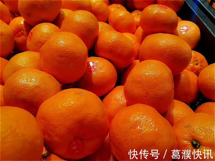 买橘子，不管什么品种，牢记“3看1摸”，保证个个香甜，又多汁