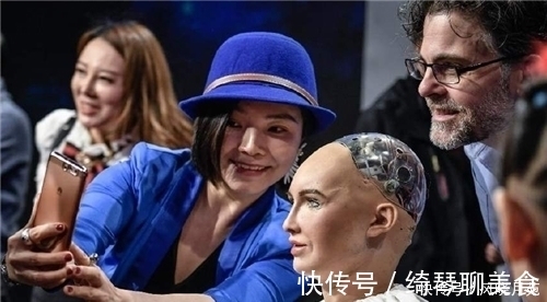 人类|曾扬言“摧毁人类”的机器人索菲亚,现状如何?如果失控了咋办?