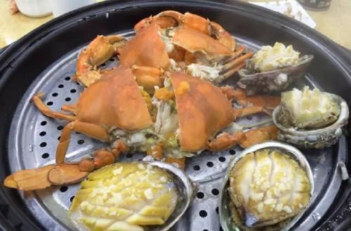 凉拌菜|夏季养生要注意,“几样菜”最好不要吃,吃了容易生病