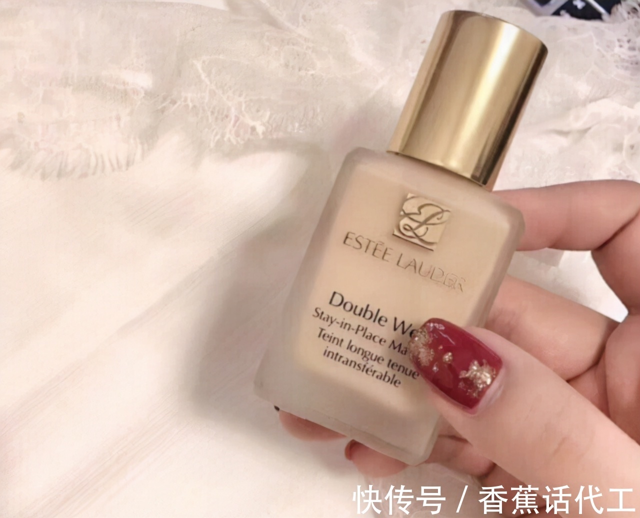 suqqu 关爱油妹子,4款持妆粉底液评测,不再为油皮烦恼