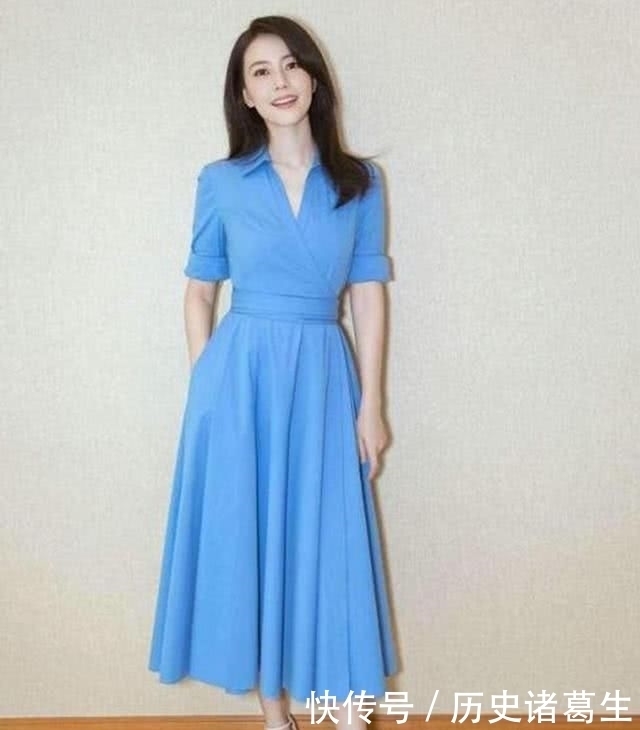 搭配|季节转换,春天的蓝色流行色有这些单品可供搭配,每件衣服都想买