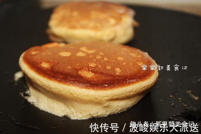 面粉里面加一盒牛奶,不炸不烤,女儿天天点名要,补钙个子蹭蹭长