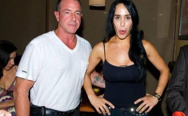 生下|超级妈妈生下6胎后又怀8胞胎,10年生下14个娃,如今过得咋样