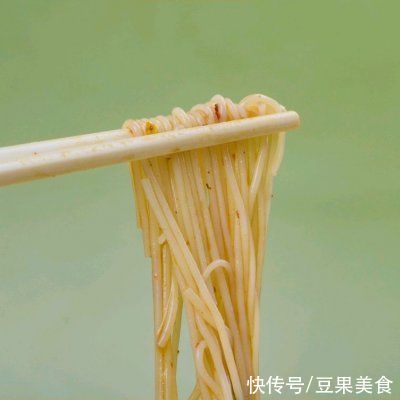 冷面|因为这道冰镇朝鲜大碗冷面，从此爱上了做饭