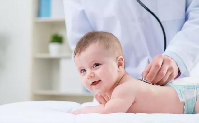 喂养|6个月是宝宝成长分水岭，宝妈要牢记5个关键点，孩子发育快人一步