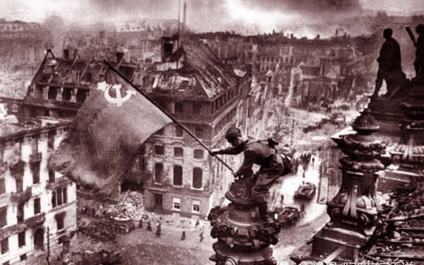 还成|苏军小人物一战成名,30天击毙225名德军,如今还成了一个游戏角色