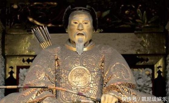 天皇|日本投降后，拼死也要把这件宝贝运回日本，看完身上直冒冷汗