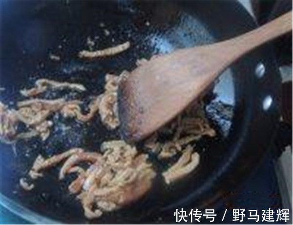 肉丝|补钙冠军是此菜,比鸡肉含钙量高7倍,常吃身体好,还能解馋