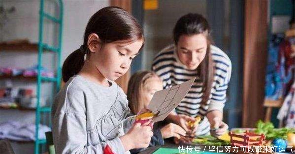 幼儿园“新型攀比”正在蔓延，家长苦不堪言，孩子也深受其害