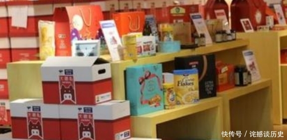 酒瓶|“真酒假酒”都已经在酒瓶上标好了?网友:再也不怕买到假酒了