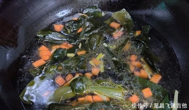 海带豆腐汤|豆腐和“它”一起煮，清肠道排油脂，相当于在慢跑，真管用！
