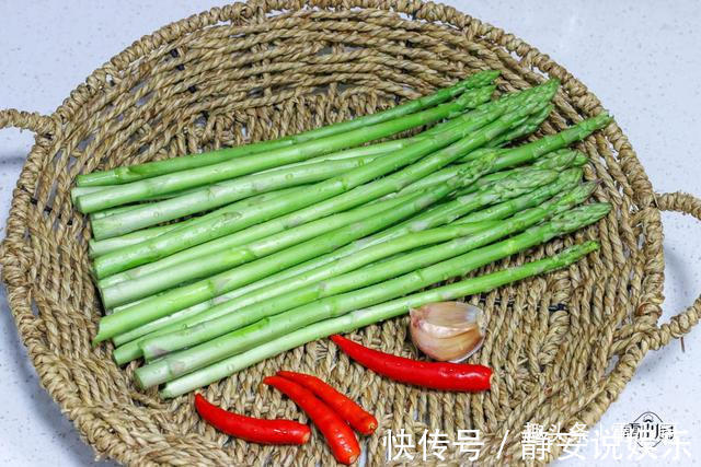 蔬菜|6种炒前必须要焯水的蔬菜，再懒也别省这1步，为了家人健康