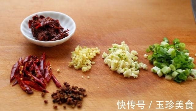 美味|大厨级的干煸有机菜花教程,注意1步骤,香辣美味倍儿下饭