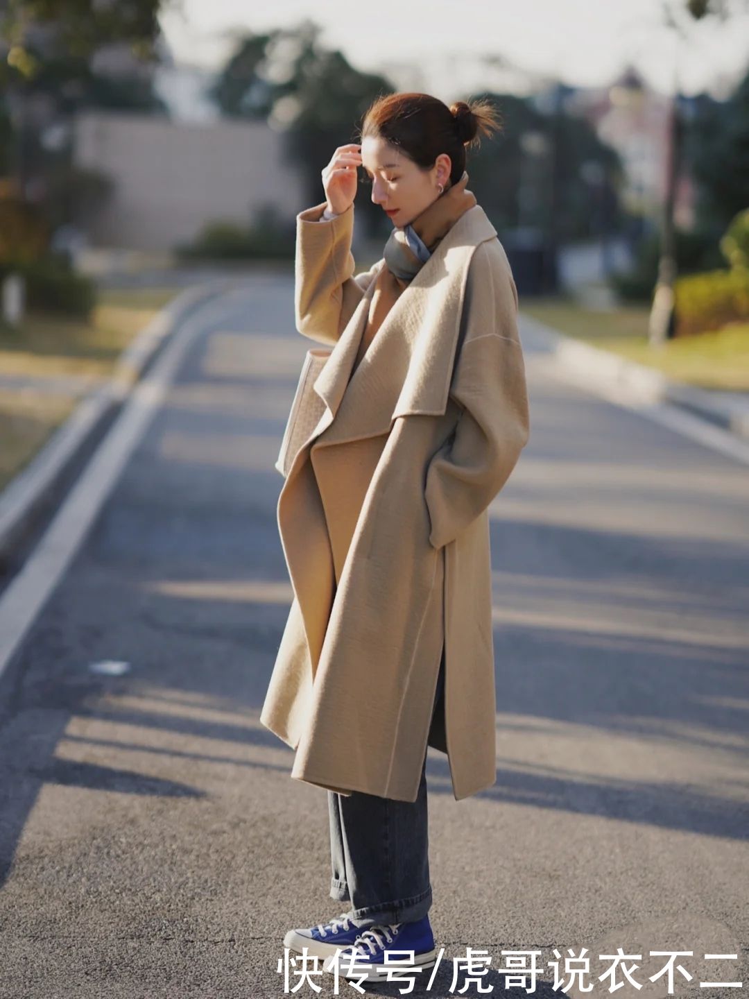 越简约越气质，时尚博主的大衣穿搭，“无视”年龄照搬都好看