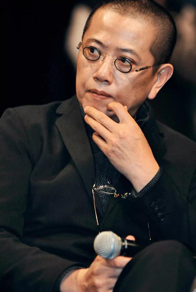 沈旭佳!王朔:人生这场戏我演砸了!王朔笑世人更笑自己,他至今孤身一人