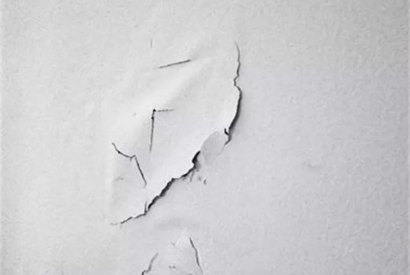 开裂|旧房墙面翻新怎么处理?看过来~这里有贝树墙衣