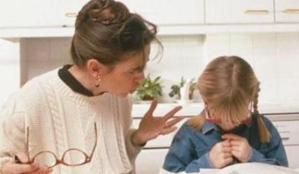 老师|宝宝课堂从来不被提问，家长找到学校，老师称这名字我咋叫出口