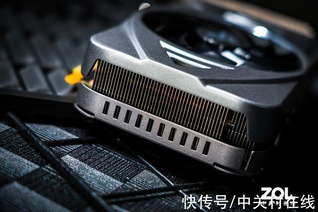 mini|影驰RTX 3050金属大师Mini评测 溢价也值