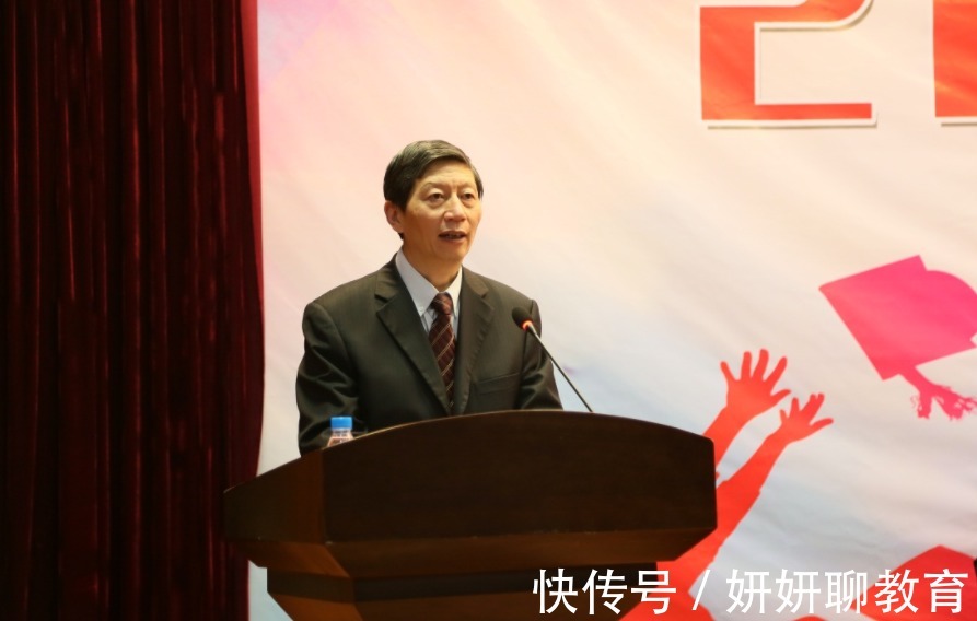 有效率|孩子小学成绩好，初中就变差，原来是家长的教育观念有问题