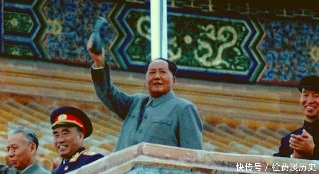 高清|高清彩照:56岁的毛主席,62岁的毛主席,77岁的毛主席!