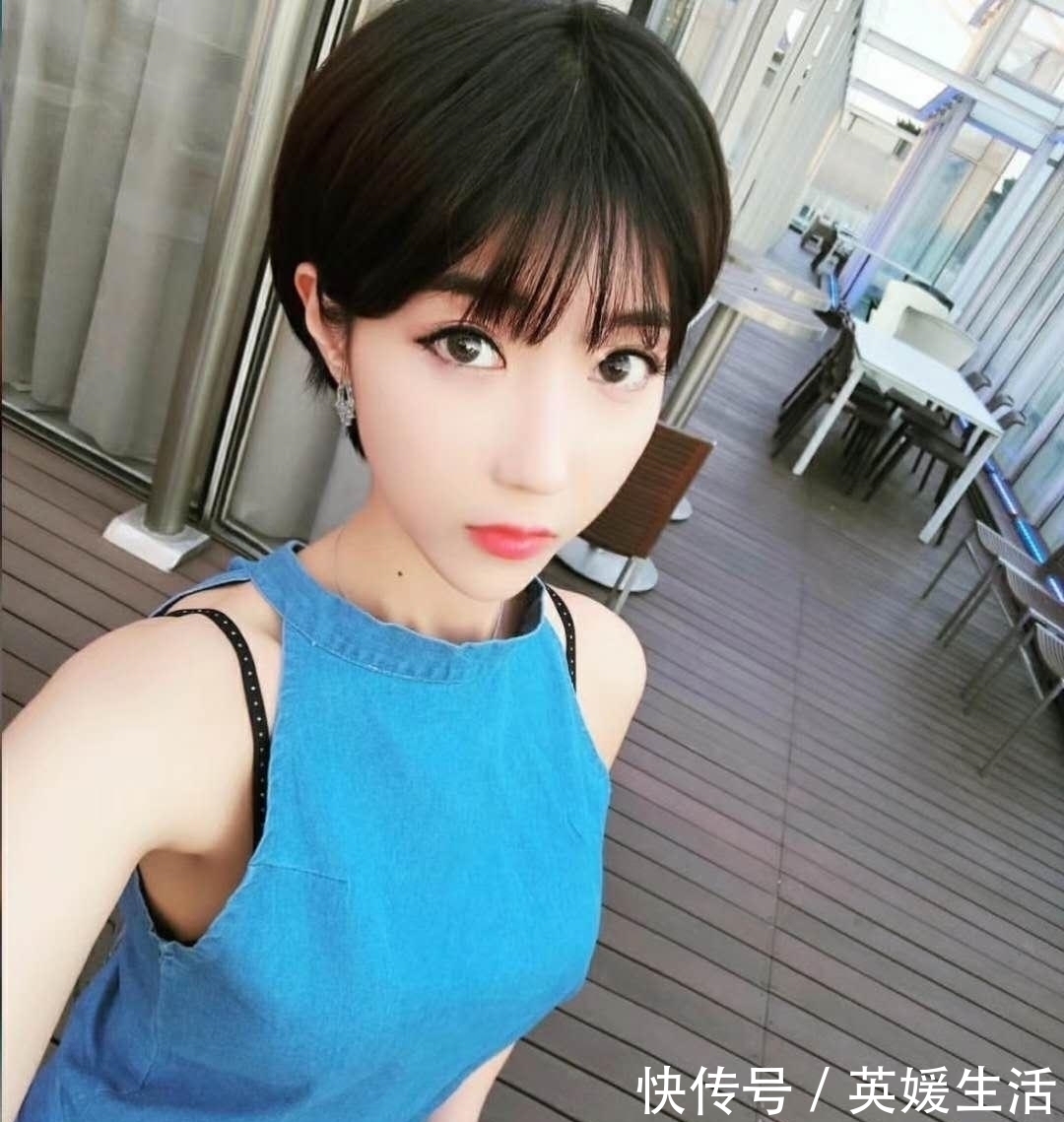 长发 女生只要了解这四个细节,你就知道自己的脸型适合什么发型了!