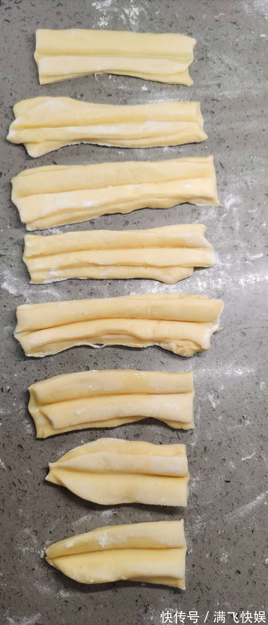 要点|炸油条时,谨记这3个要点,油条蓬松柔软,有空心,一次就成功