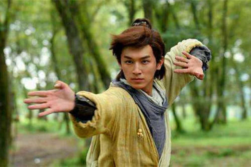 金庸|杨过为何不讨黄蓉喜欢金庸表达的很隐晦,郭靖不好意思说