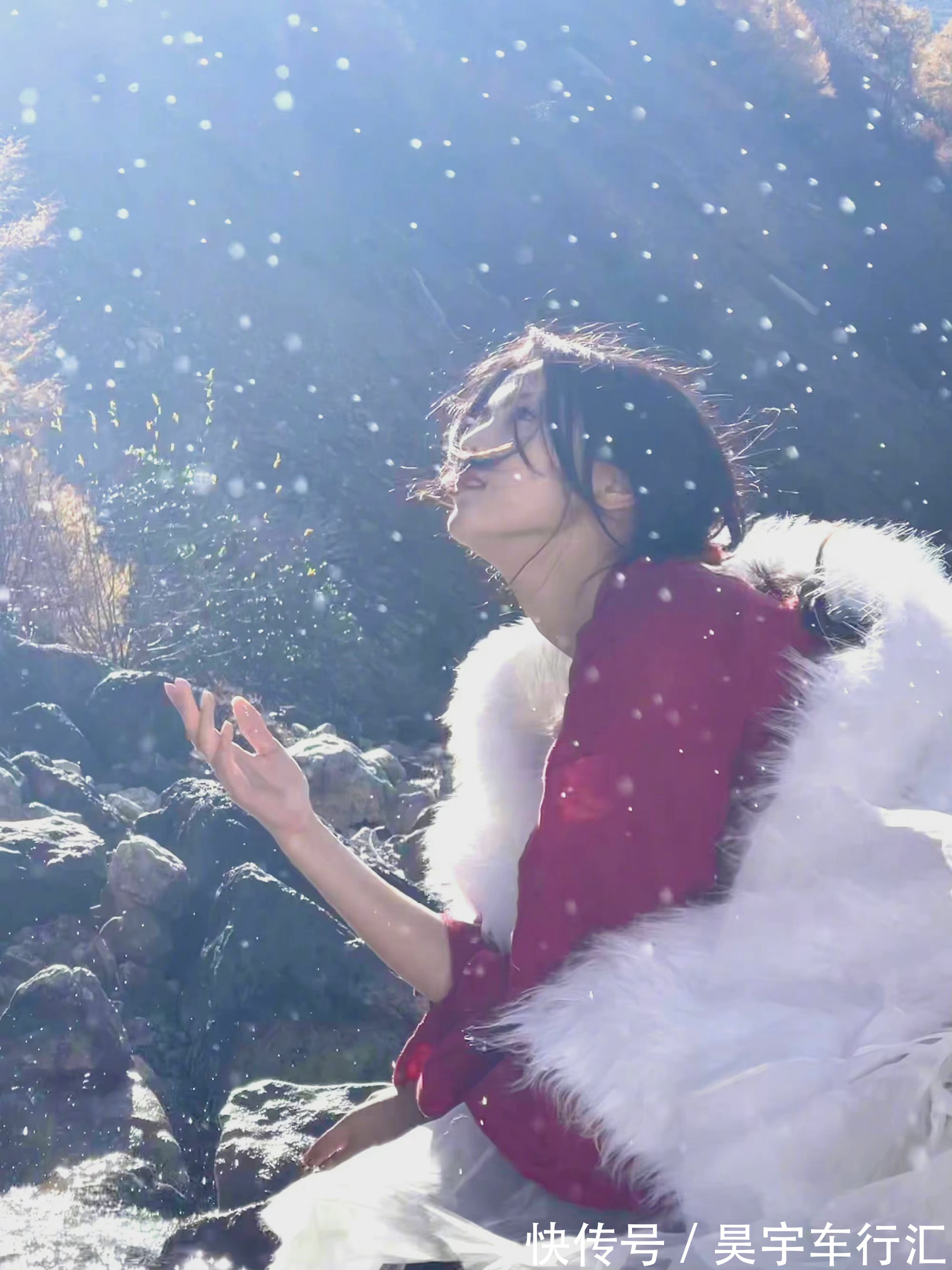 写真|杨超越是不输杨幂的“腿精”?每天4个动作,就能养成同款漫画腿