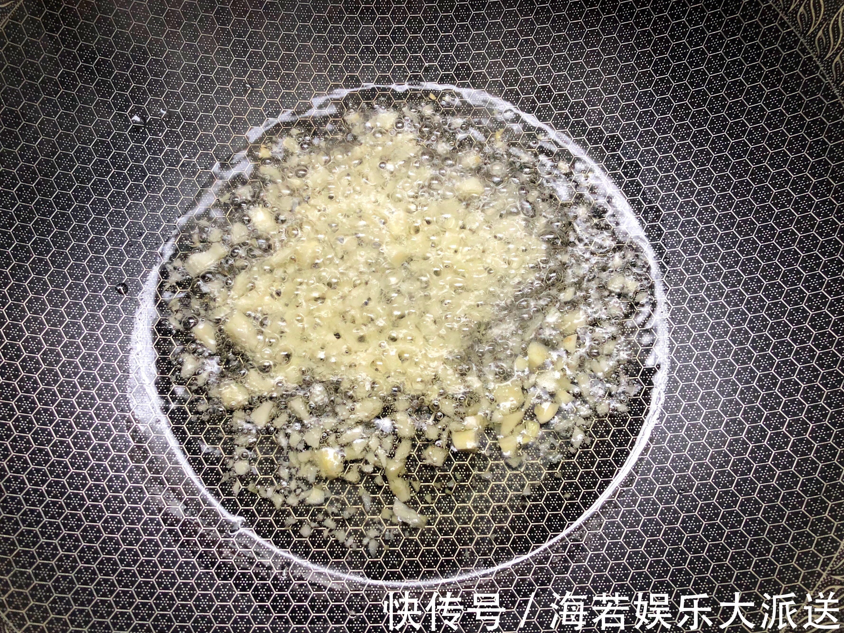 黑木耳|它和黑木耳天生是一对,简单炒一炒,清肠去脂又美味,别错过