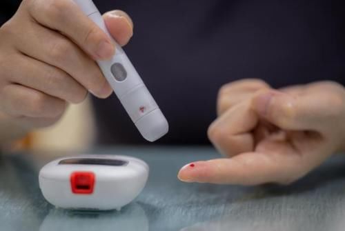 化学物质|经常吃面条对胰岛不好？医生：若想降血糖，4种素食建议要少吃