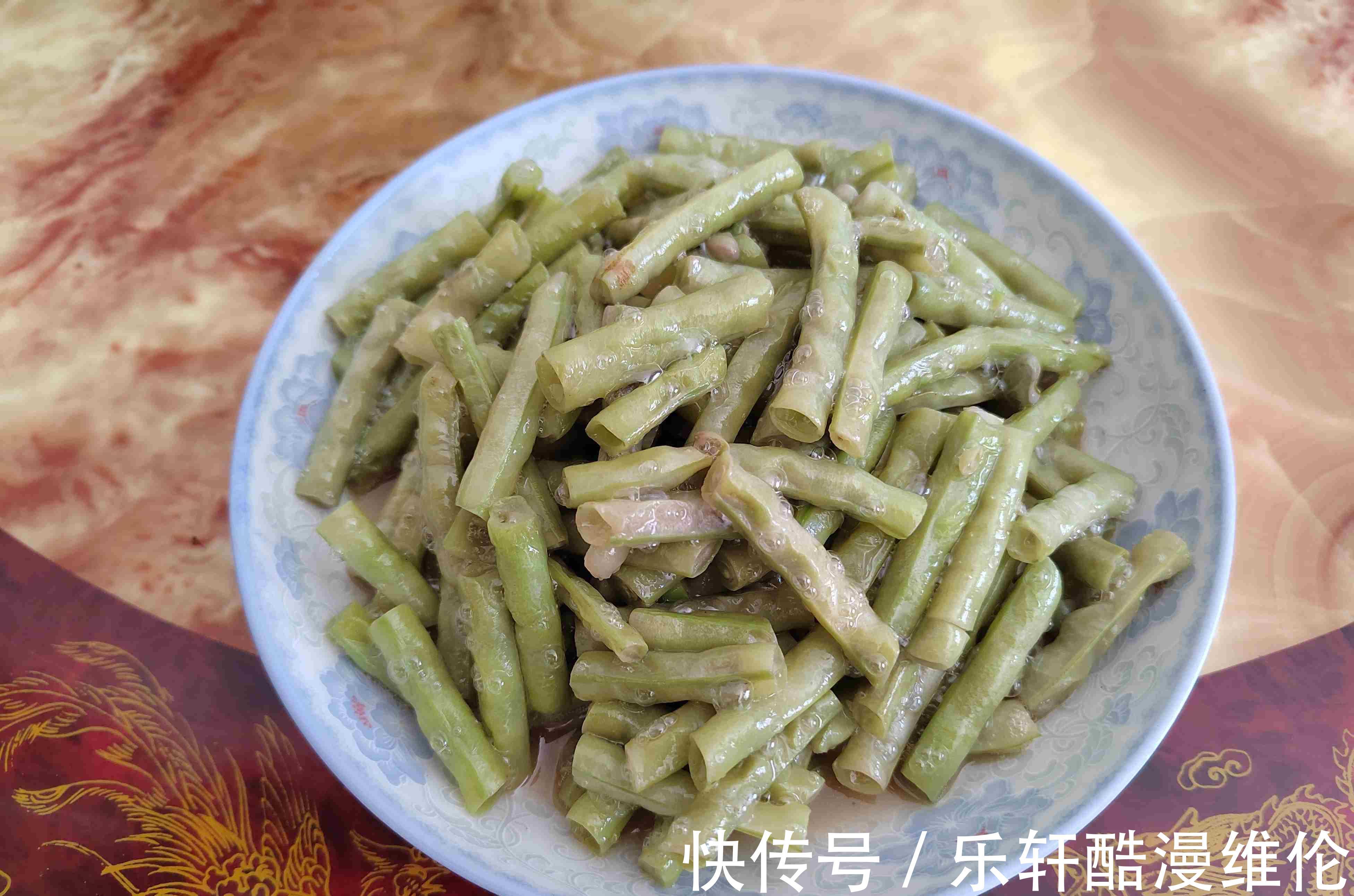 江西媳妇花2小时做午餐，只为让家人吃好，晒朋友圈，却被群嘲