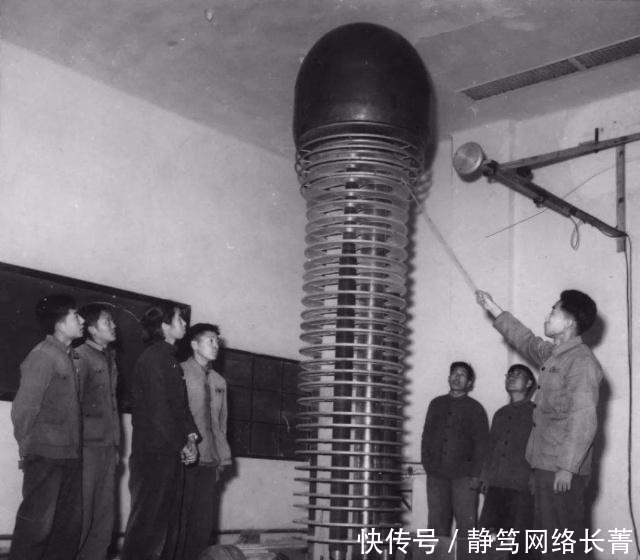 绰号|儿子被同学起绰号，父亲直接把绰号改成真名，如今已经扬名天下